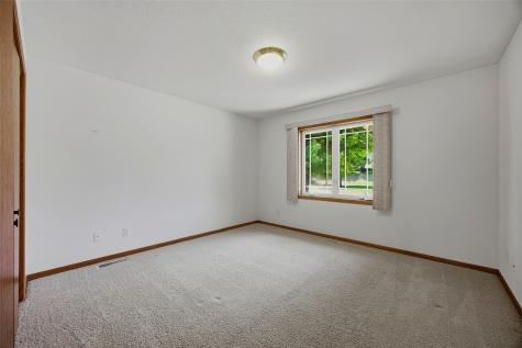 3705 37th Avenue SW Cedar Rapids IA 52404