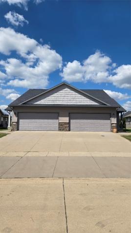 5616 Dostal Drive SW Cedar Rapids IA 52404