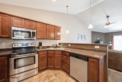 5616 Dostal Drive SW Cedar Rapids IA 52404