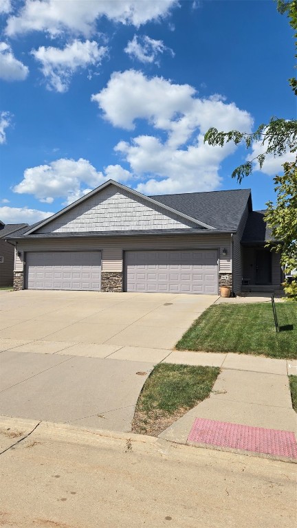 5616 Dostal Drive SW Cedar Rapids IA 52404
