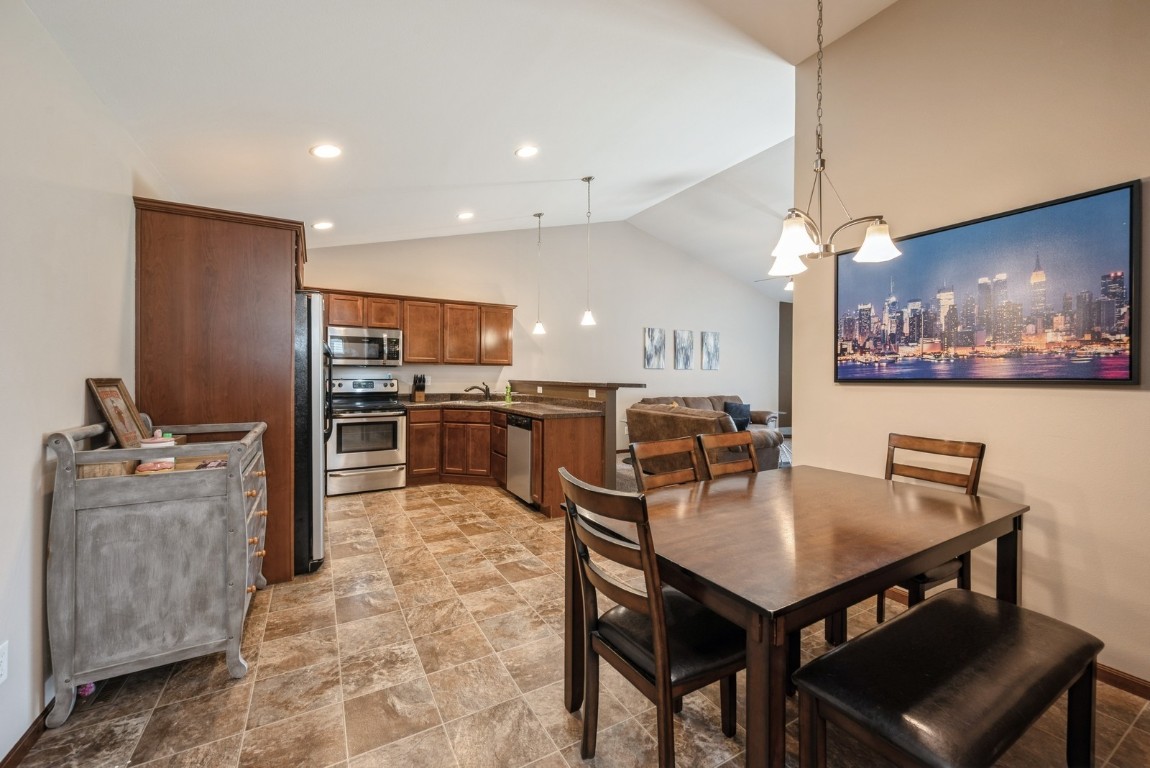 5616 Dostal Drive SW Cedar Rapids IA 52404