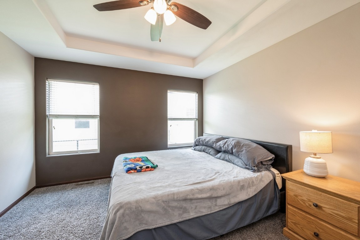 5616 Dostal Drive SW Cedar Rapids IA 52404