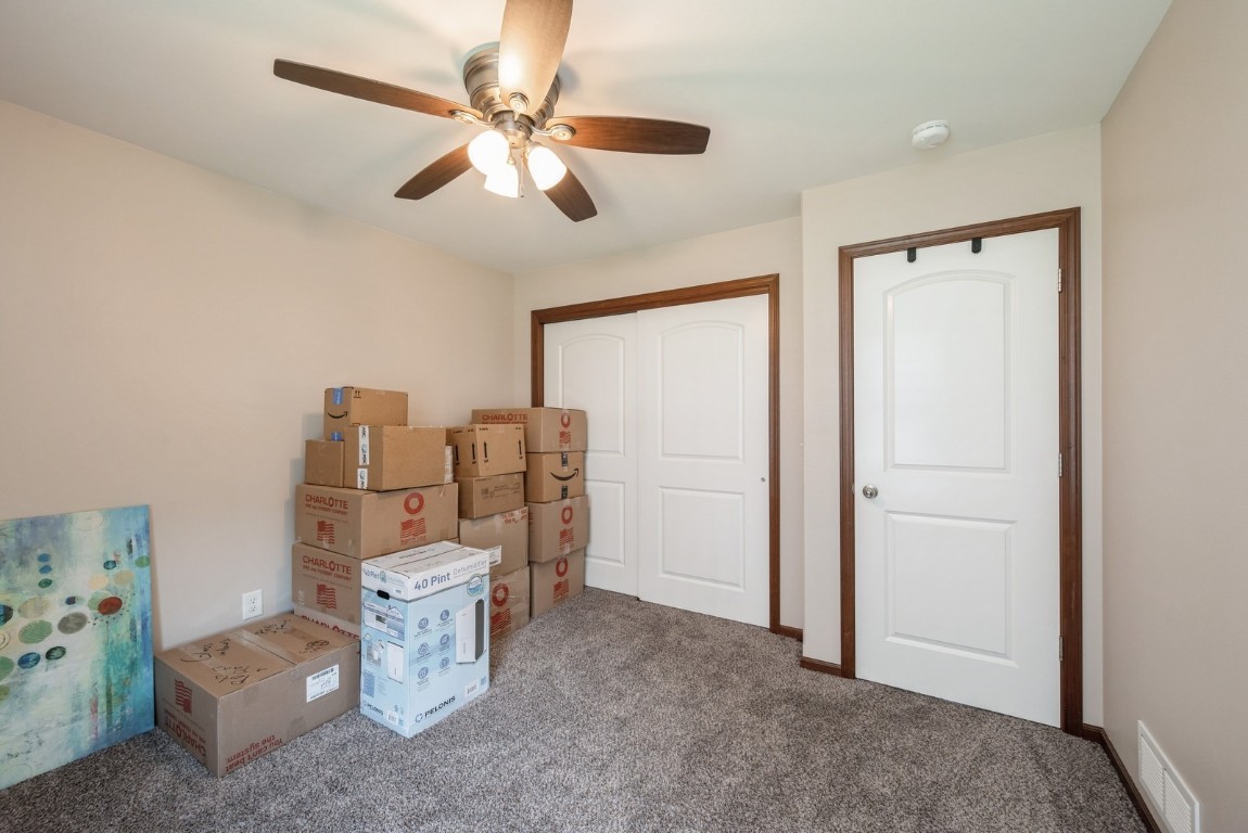 5616 Dostal Drive SW Cedar Rapids IA 52404