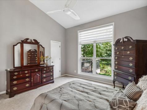 801 E Post Road SE Cedar Rapids IA 52403