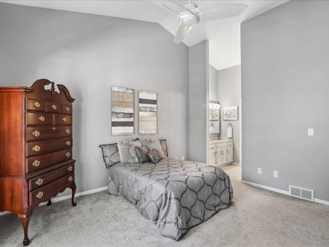 801 E Post Road SE Cedar Rapids IA 52403