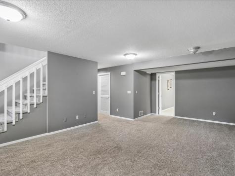 801 E Post Road SE Cedar Rapids IA 52403