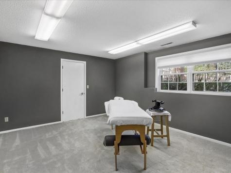 801 E Post Road SE Cedar Rapids IA 52403