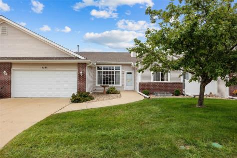 1205 74th Street NE Cedar Rapids IA 52402