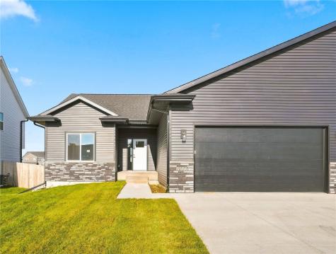 1409 Duncan Drive Muscatine IA 52761