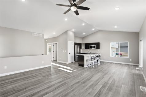 1409 Duncan Drive Muscatine IA 52761