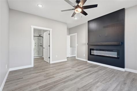 1409 Duncan Drive Muscatine IA 52761