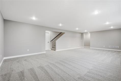 1409 Duncan Drive Muscatine IA 52761