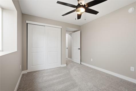 1409 Duncan Drive Muscatine IA 52761