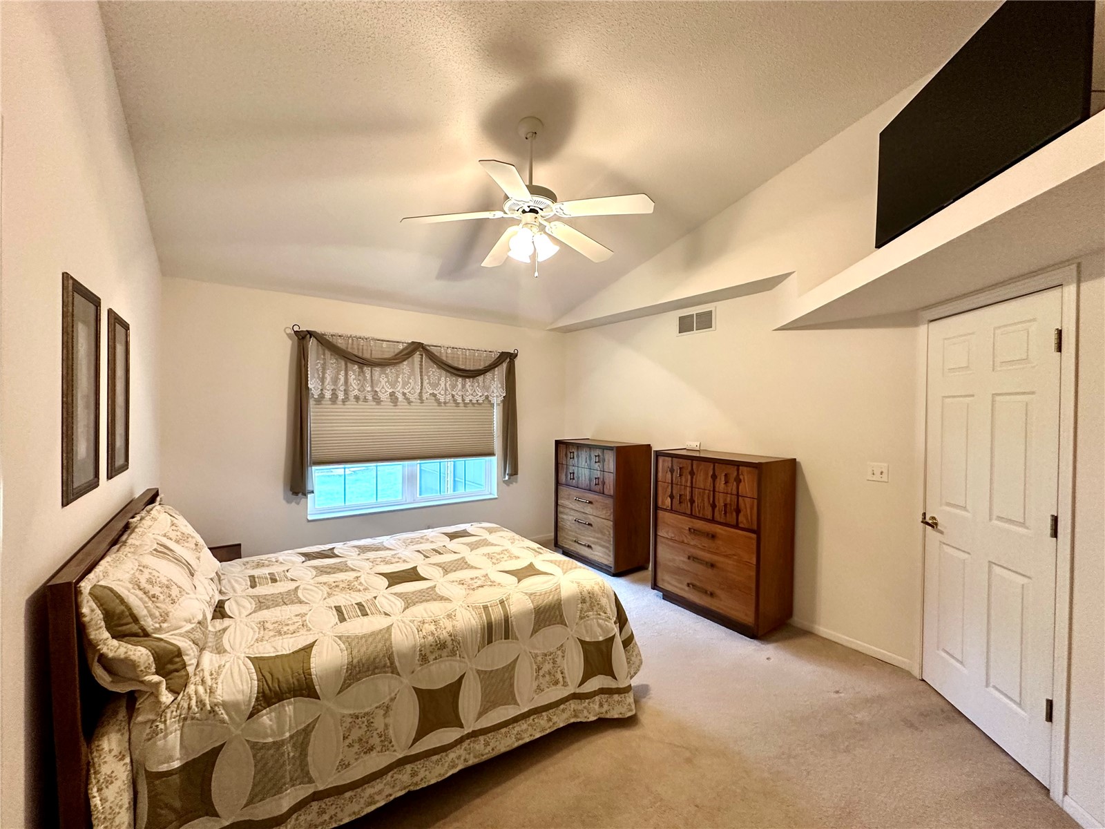6720 Waterview Drive SW Cedar Rapids IA 52404