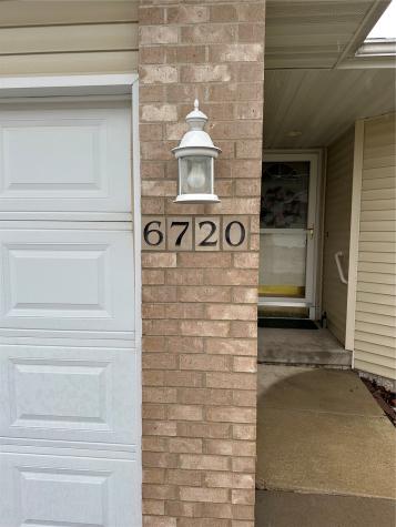 6720 Waterview Drive SW Cedar Rapids IA 52404