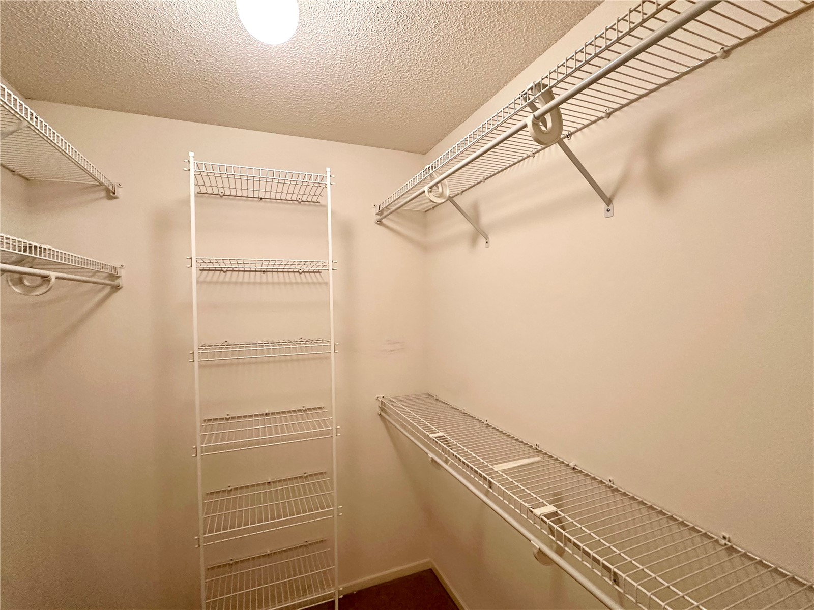 6720 Waterview Drive SW Cedar Rapids IA 52404