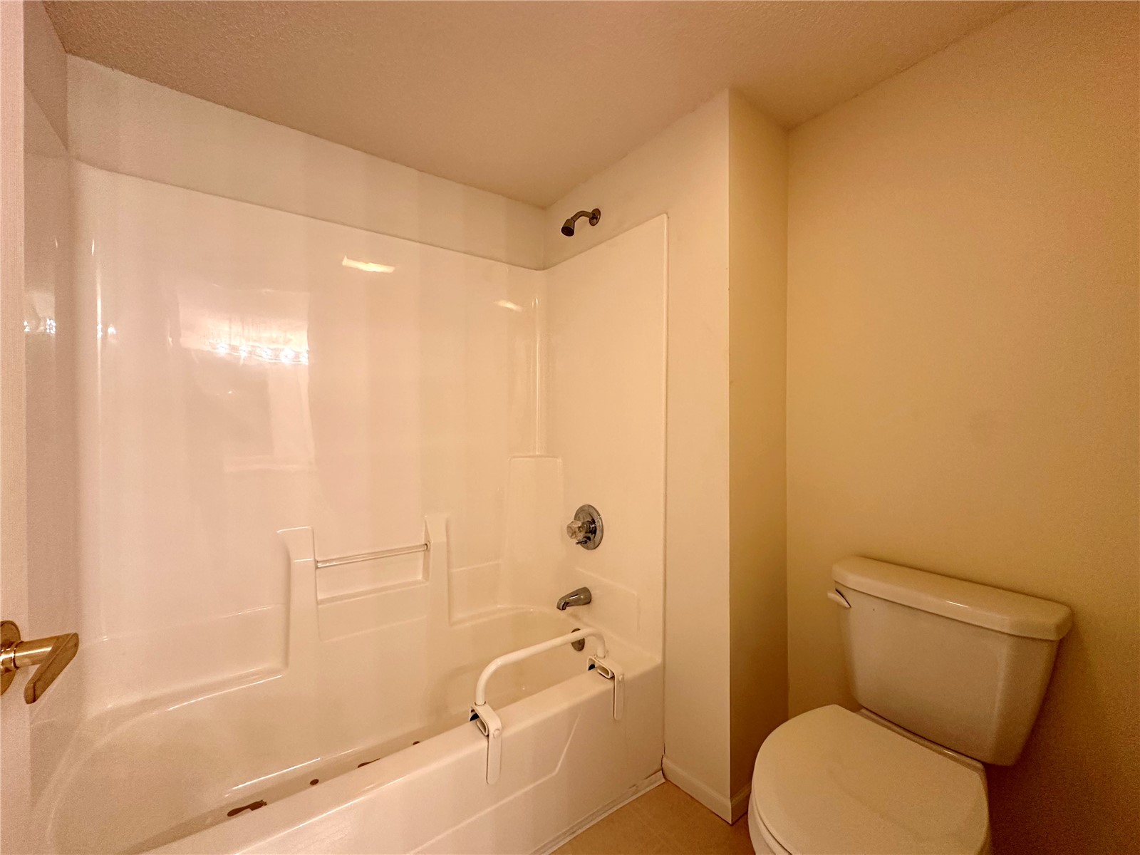 6720 Waterview Drive SW Cedar Rapids IA 52404