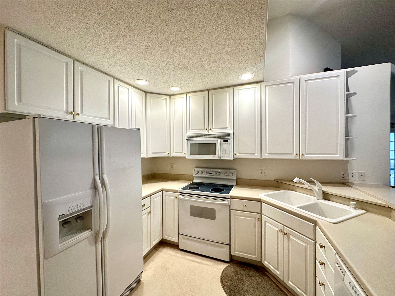 6720 Waterview Drive SW Cedar Rapids IA 52404