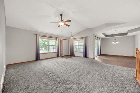 1035 Acacia Drive NE Cedar Rapids IA 52402