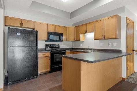 1035 Acacia Drive NE Cedar Rapids IA 52402