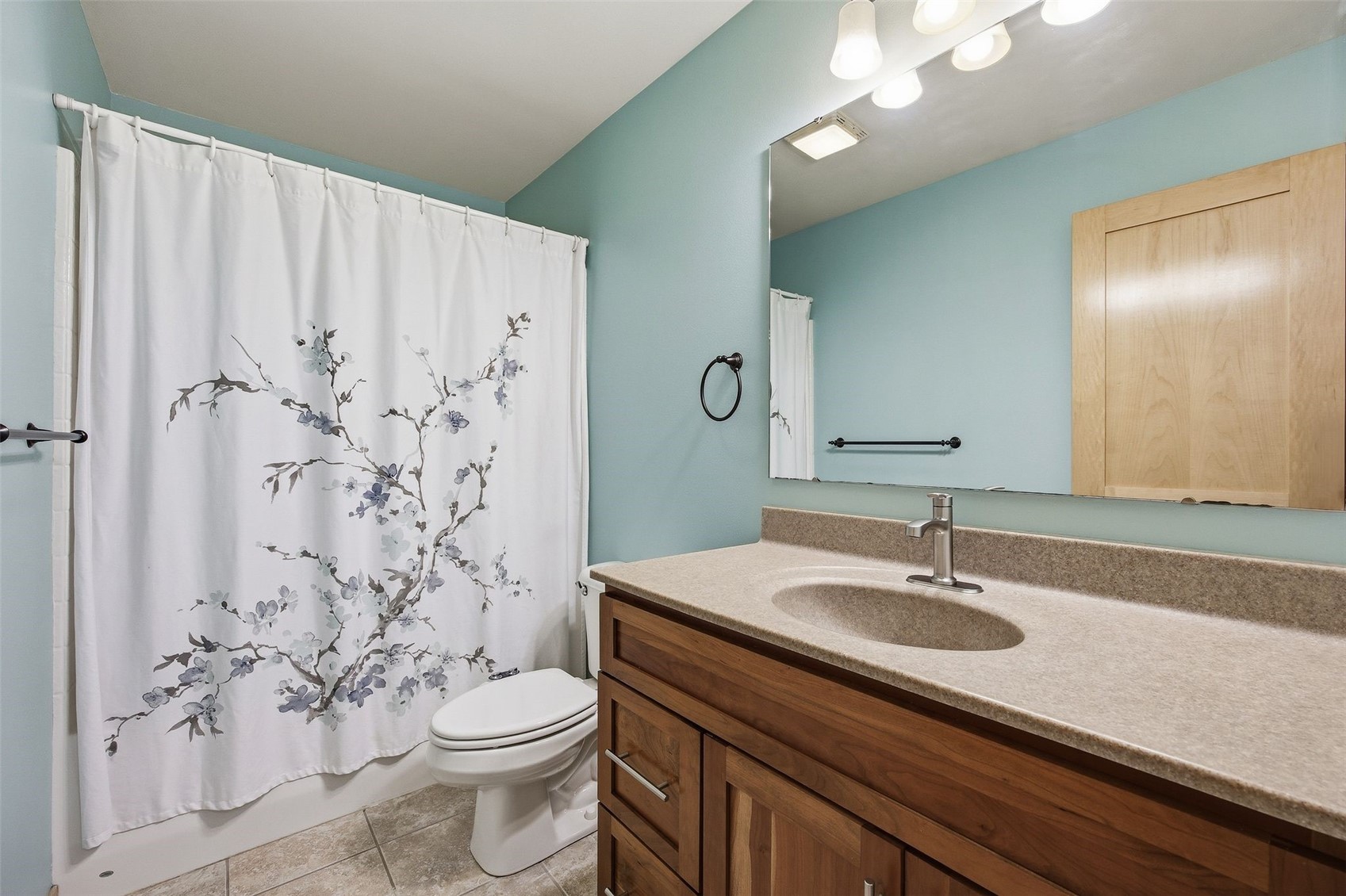235 Holiday Road Coralville IA 52241