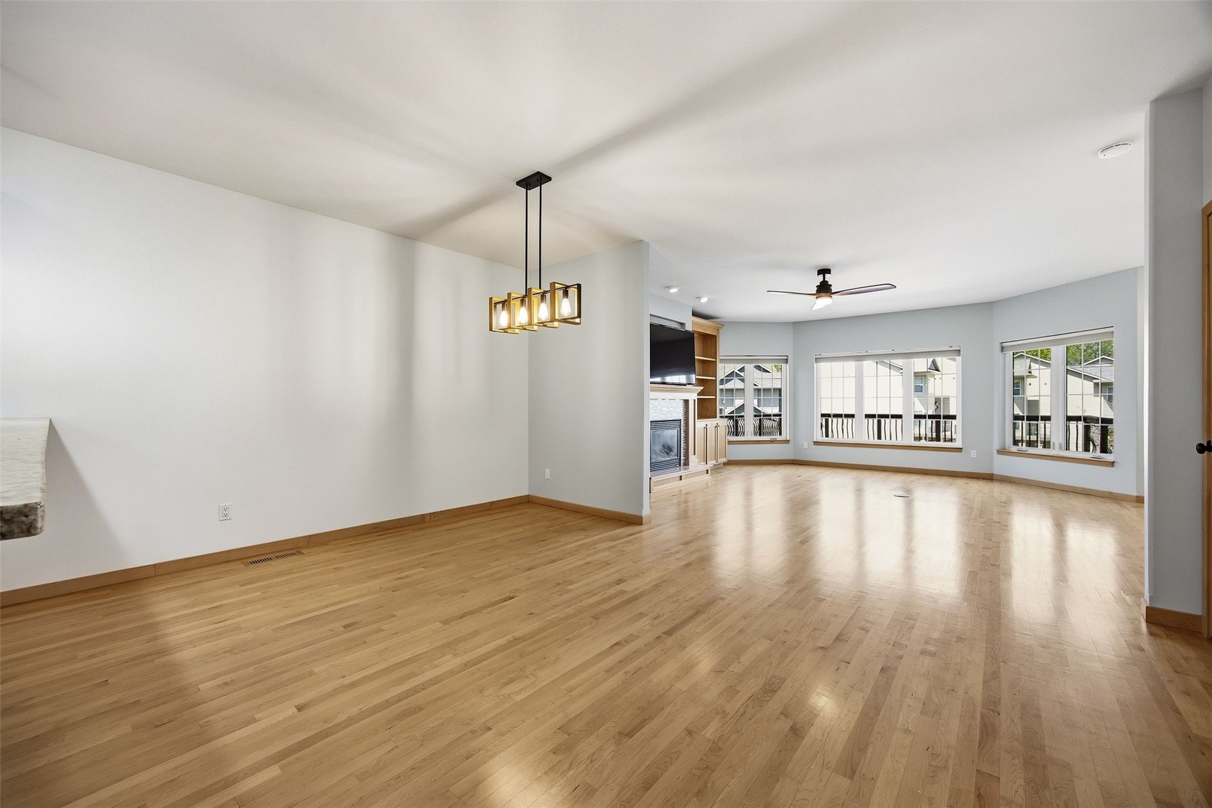 235 Holiday Road Coralville IA 52241
