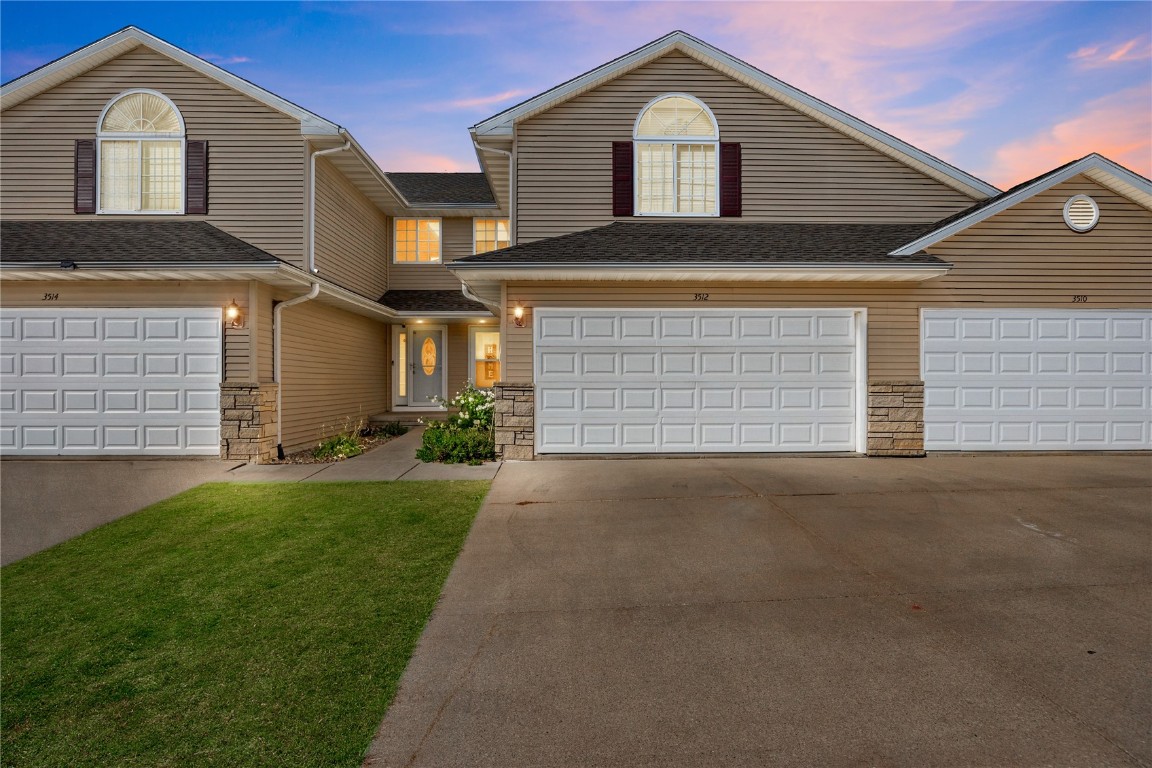 3512 Stoneview Circle SW Cedar Rapids IA 52404