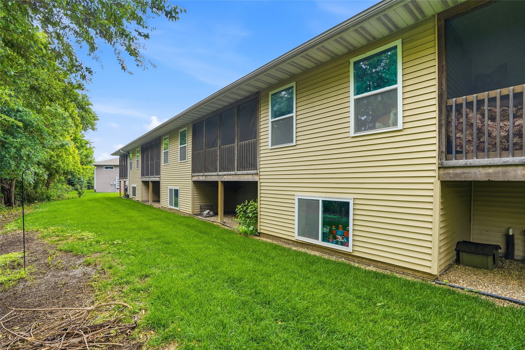 568 Meadow Oak Circle Fairfax IA 52228