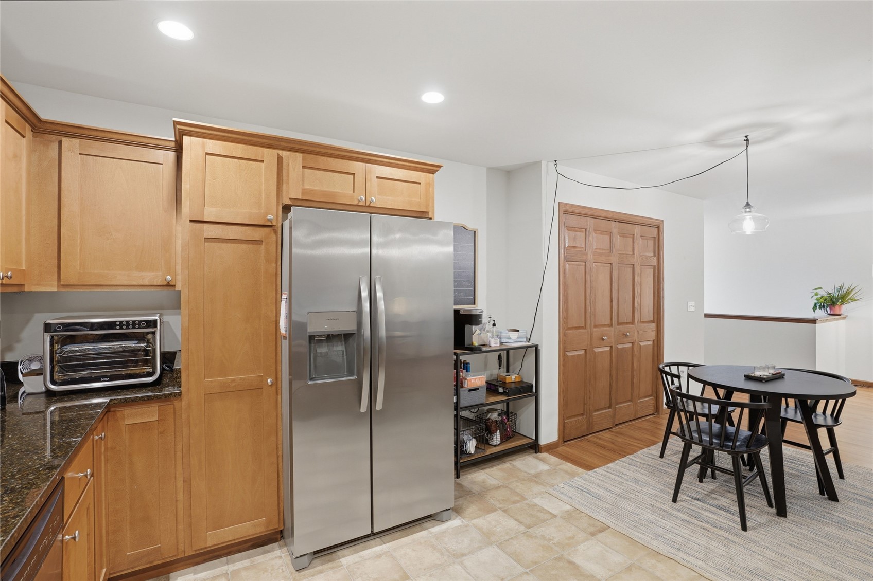 568 Meadow Oak Circle Fairfax IA 52228