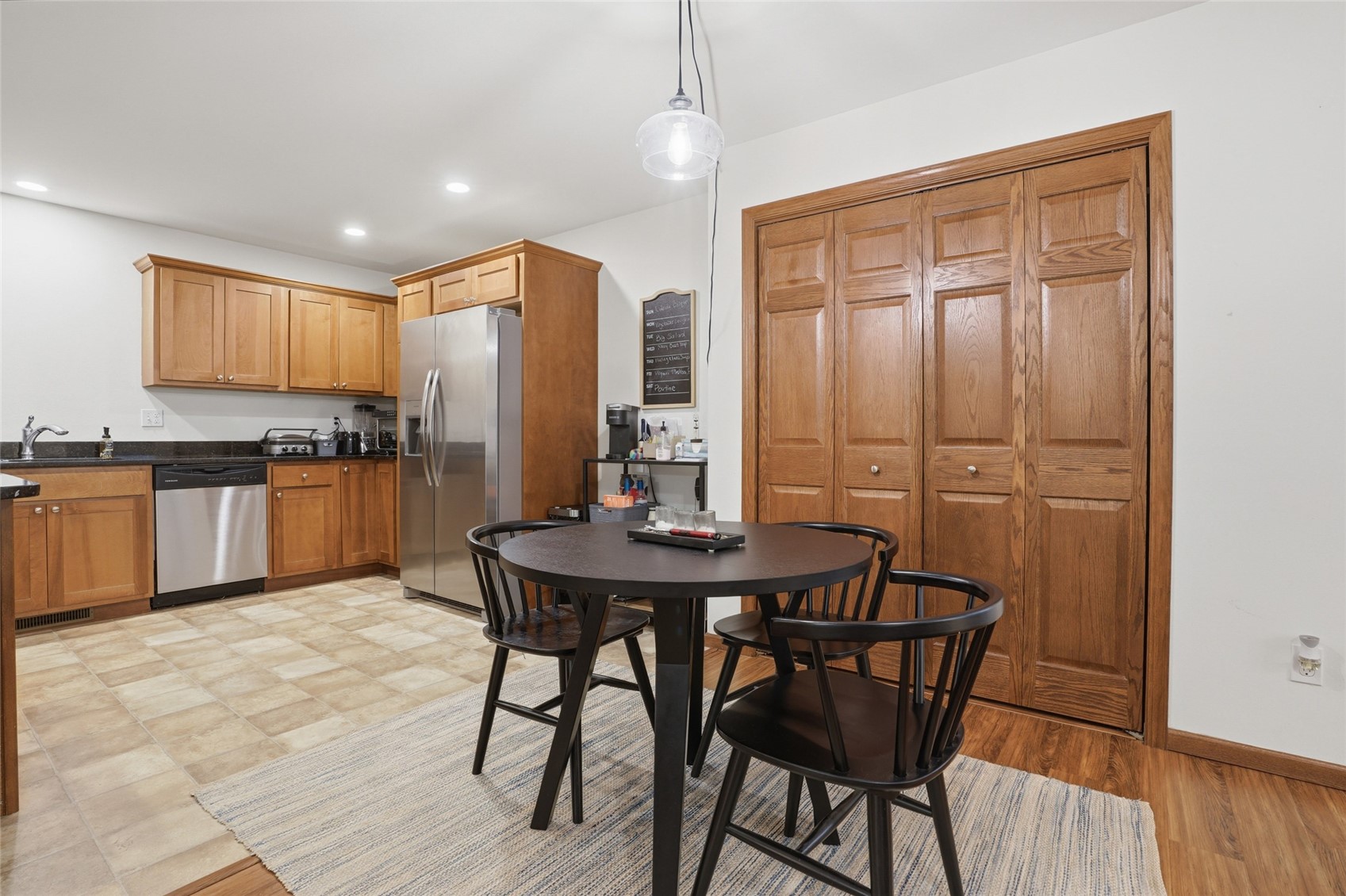 568 Meadow Oak Circle Fairfax IA 52228