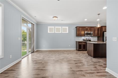 628 Walker Circle Iowa City IA 52245