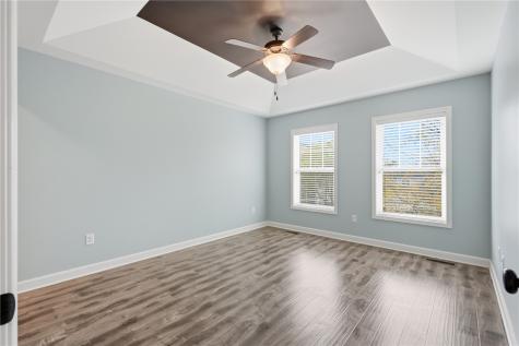 628 Walker Circle Iowa City IA 52245