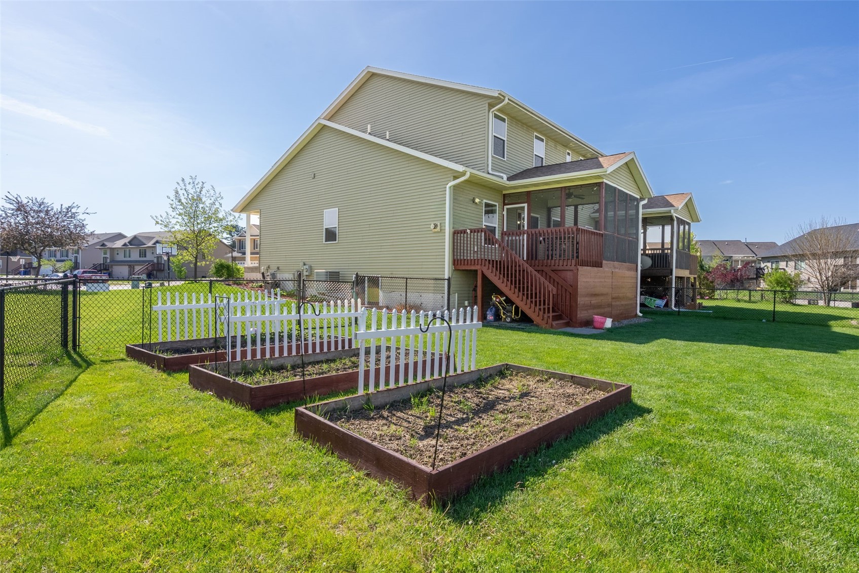 10 Ash Court North Liberty IA 52317