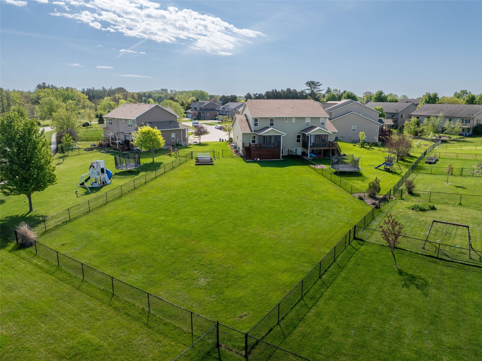 10 Ash Court North Liberty IA 52317