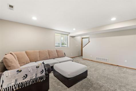 10 Ash Court North Liberty IA 52317