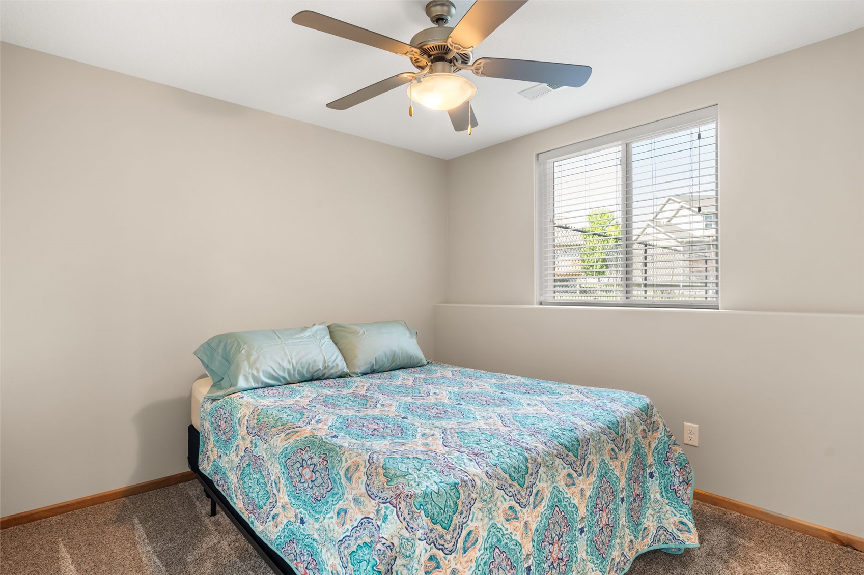10 Ash Court North Liberty IA 52317
