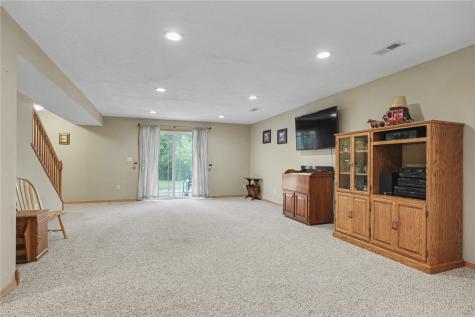 3625 37th Avenue SW Cedar Rapids IA 52404