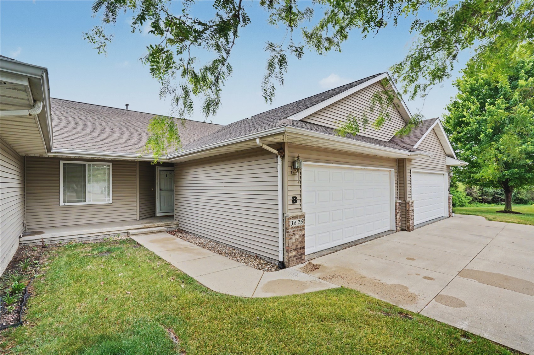 3625 37th Avenue SW Cedar Rapids IA 52404