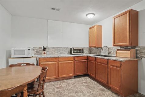 3625 37th Avenue SW Cedar Rapids IA 52404
