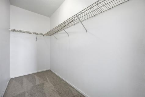 4604 1st Avenue NW Cedar Rapids IA 52405