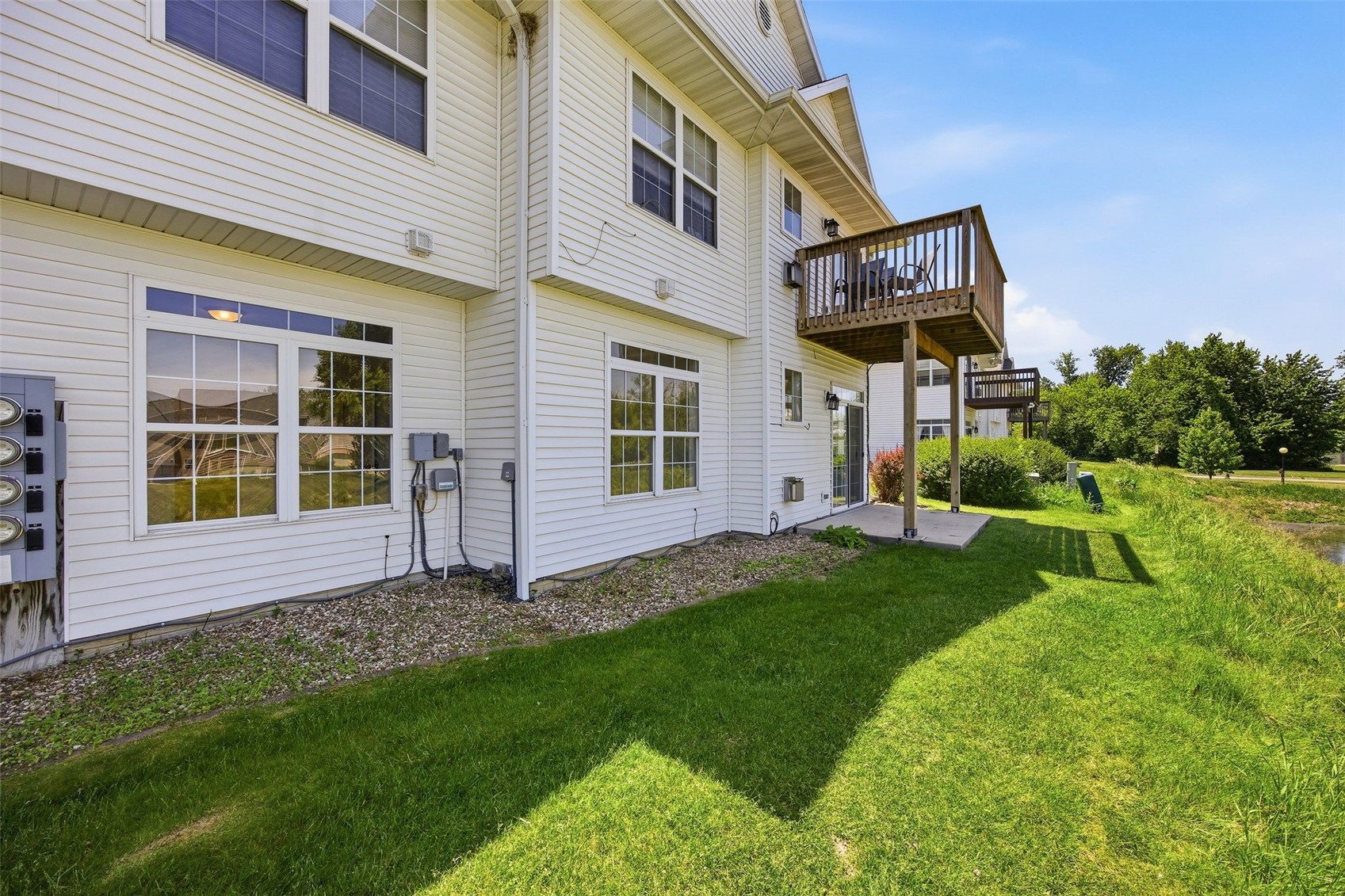 4604 1st Avenue NW Cedar Rapids IA 52405