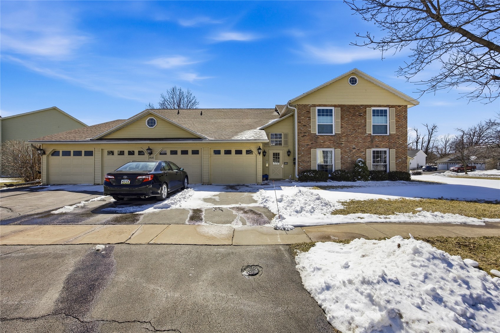 4127 Lexington Drive NE Cedar Rapids IA 52402