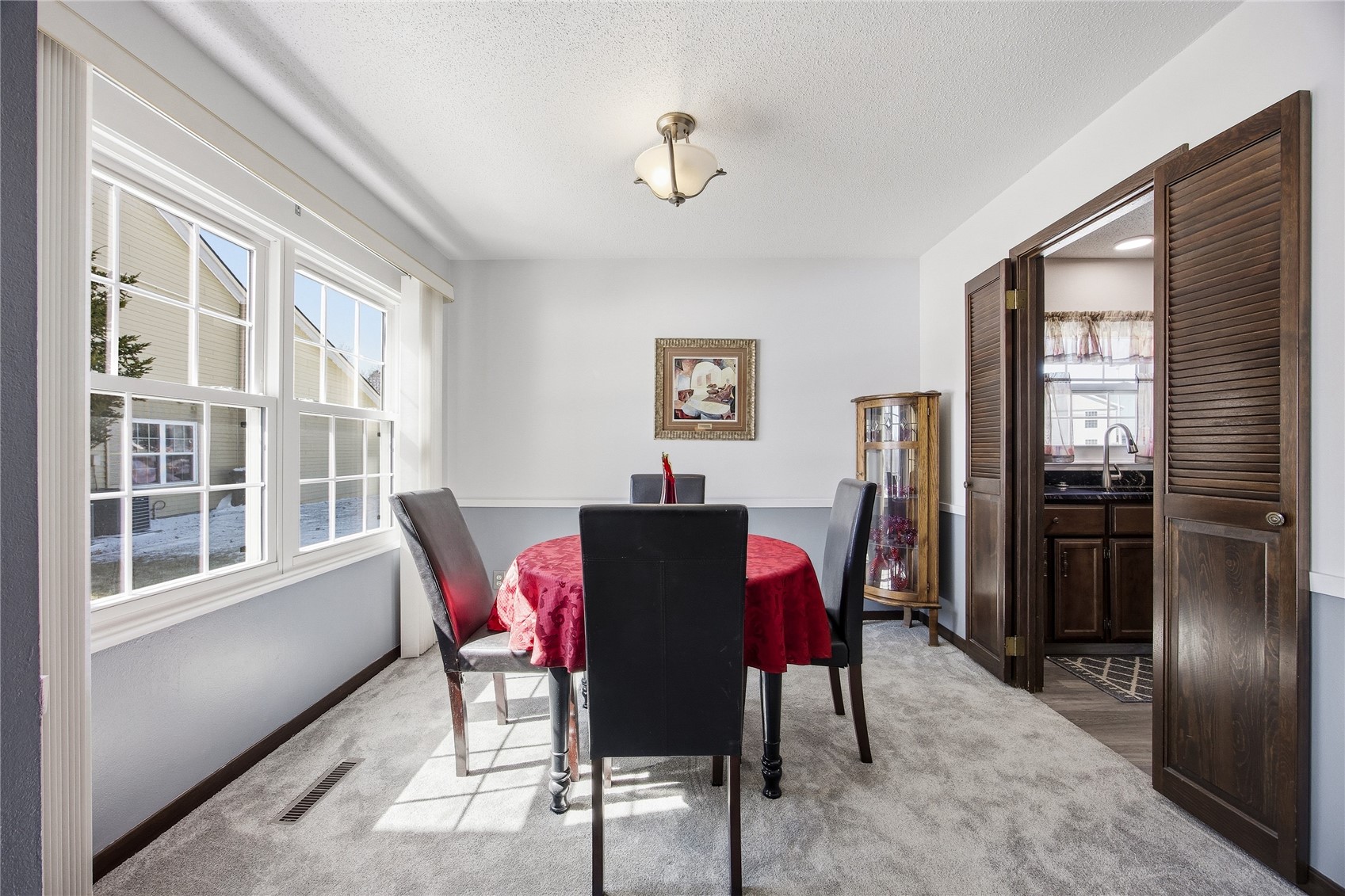 4127 Lexington Drive NE Cedar Rapids IA 52402