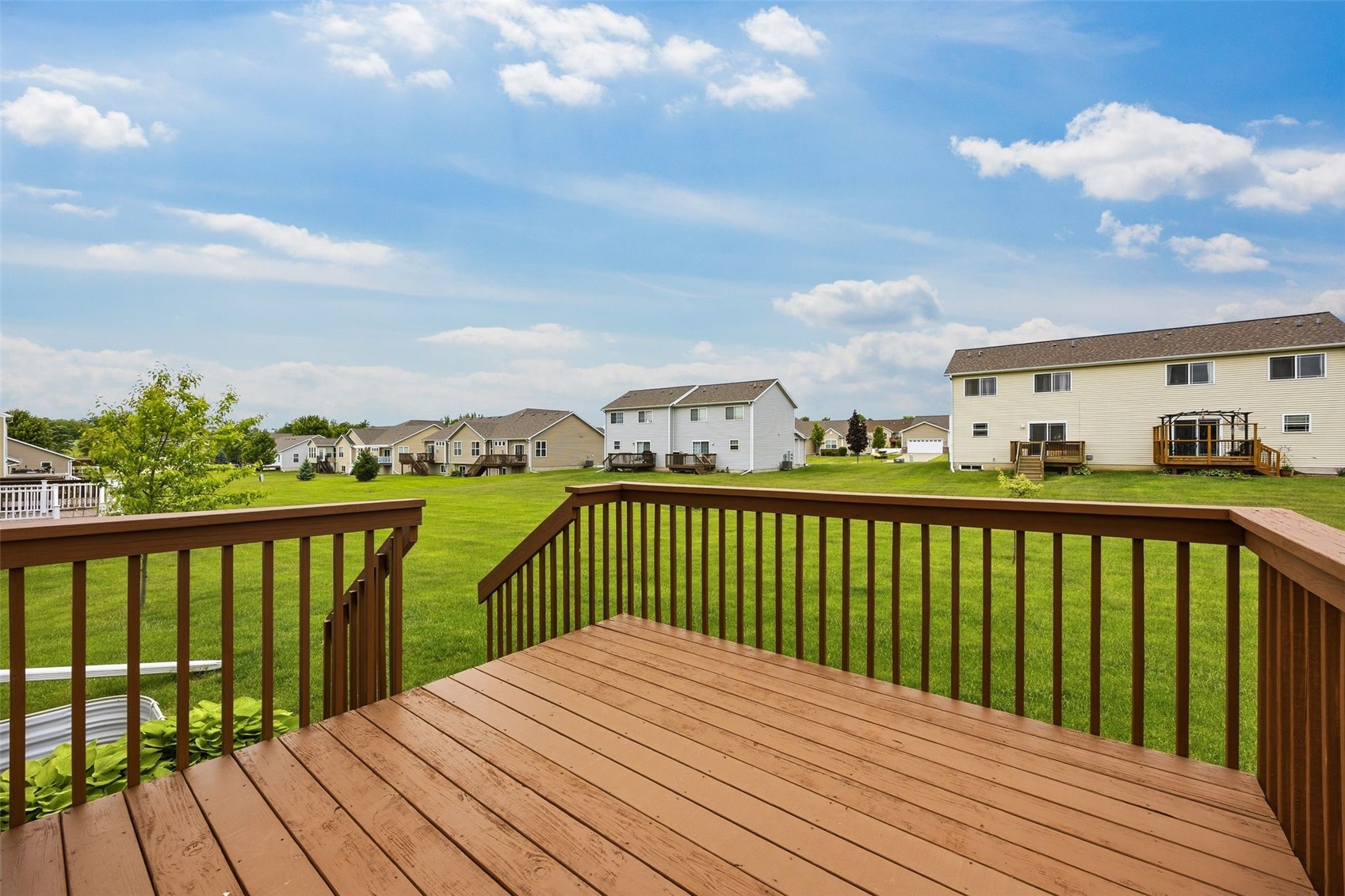 1557 Hunters Creek Way Marion IA 52302