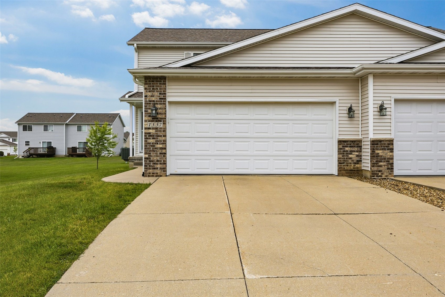 1557 Hunters Creek Way Marion IA 52302