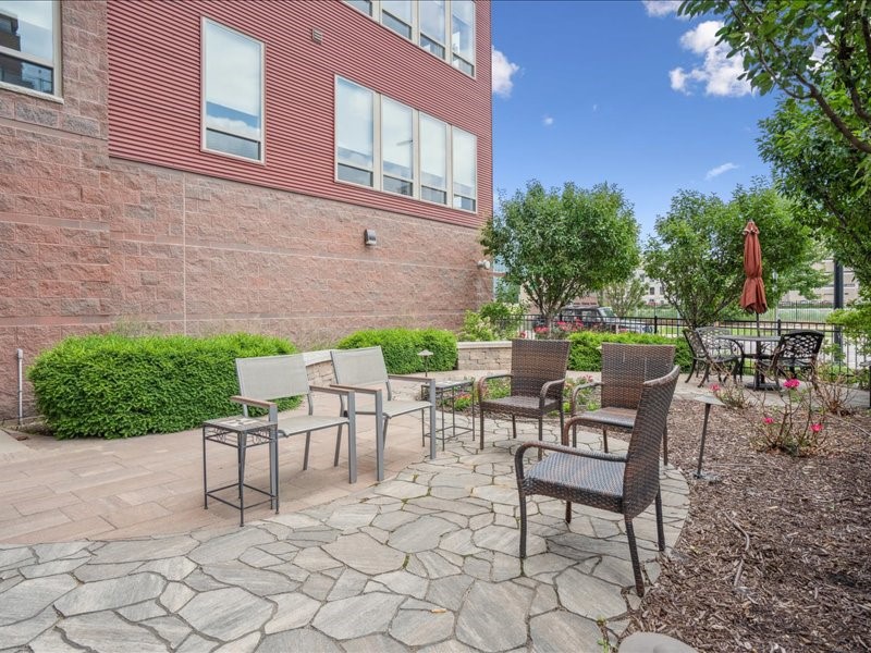 100 4th Avenue SW Cedar Rapids IA 52404