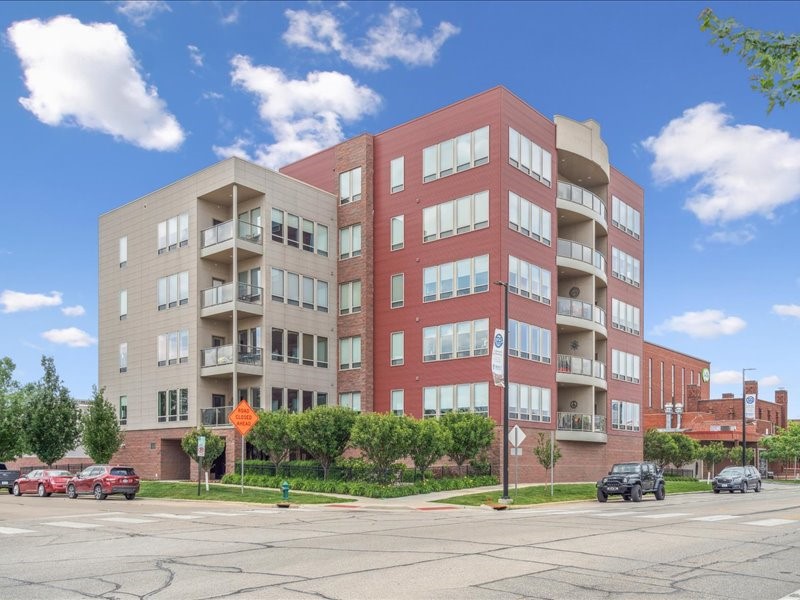100 4th Avenue SW Cedar Rapids IA 52404