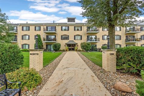 130 Thompson Drive SE Cedar Rapids IA 52403