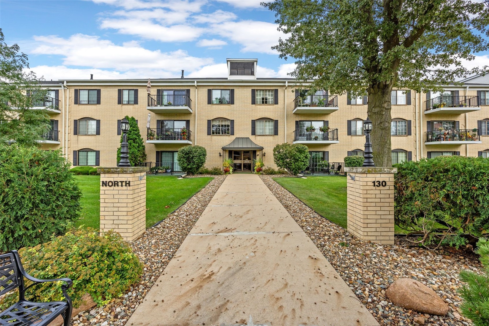 130 Thompson Drive SE Cedar Rapids IA 52403