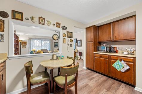 130 Thompson Drive SE Cedar Rapids IA 52403